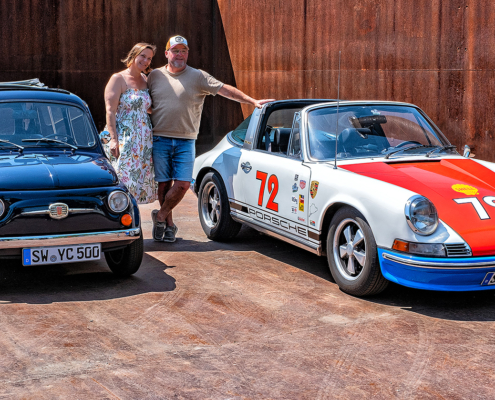 Fiat 500 Giardiniera Bj. 1970 – Dunkelblau - Porsche Targa Bj. 1970 – Weiß mit Design